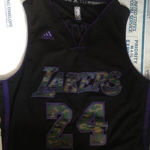 Men’s Adidas NBA Los Angeles Lakers Kobe Bryant Black & Camo Jersey Sz Medium